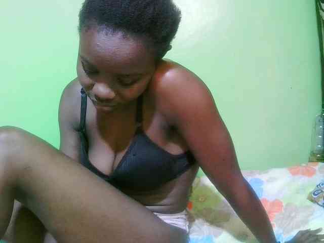 pretty-valerie webcam