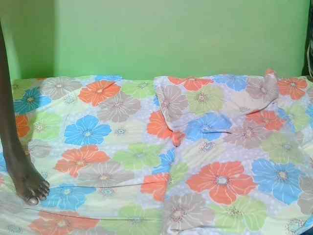 pretty-valerie webcam