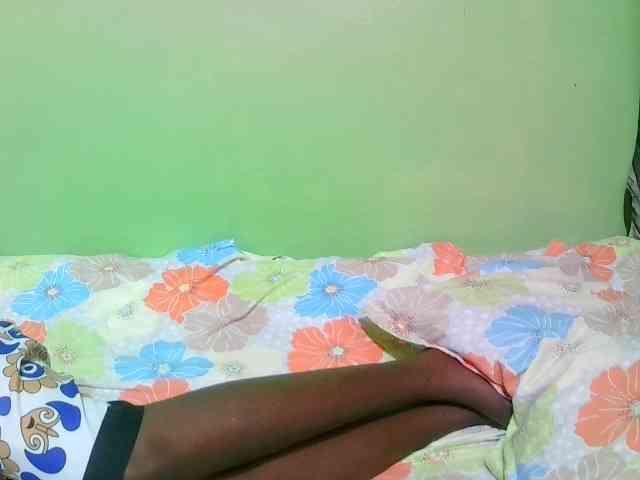pretty-valerie webcam