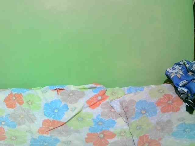 pretty-valerie webcam