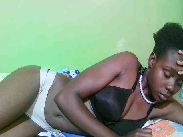 pretty-valerie webcam