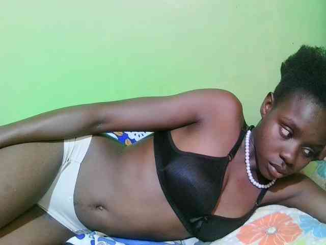 pretty-valerie