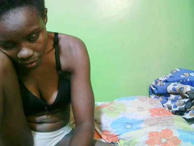 pretty-valerie webcam