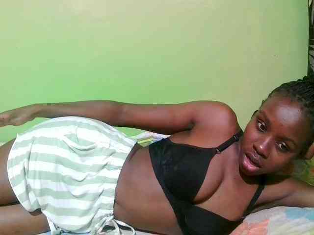 pretty-valerie webcam