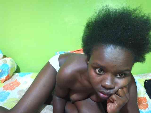 pretty-valerie webcam