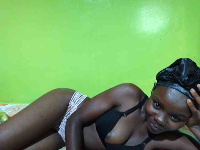 pretty-valerie webcam