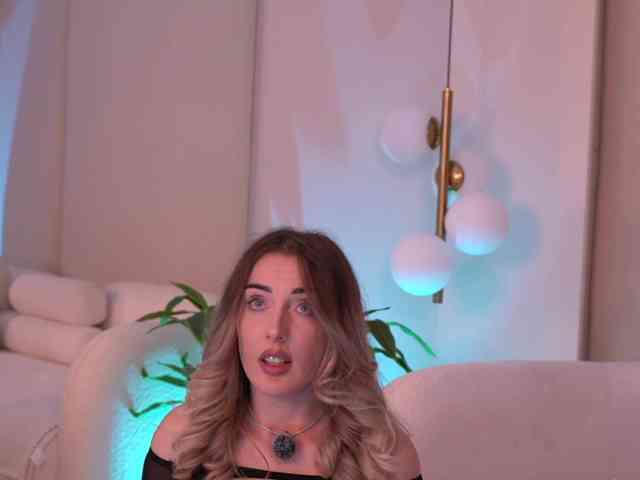 MonicaDore