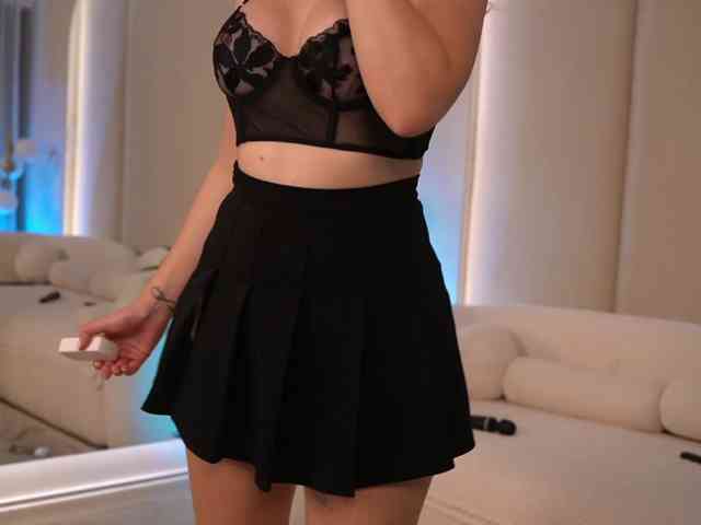 Modella: MonicaDore