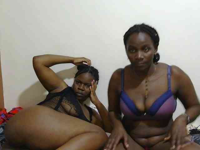 Desireeee-1 webcam