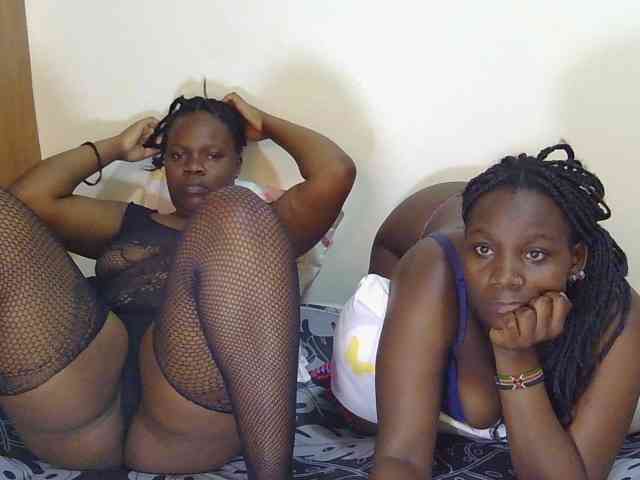 Desireeee-1 webcam