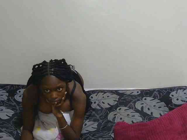 Desireeee-1 webcam