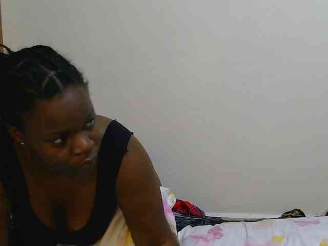 Desireeee-1 webcam