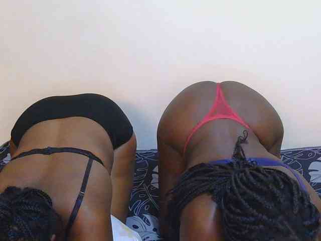 Desireeee-1 webcam