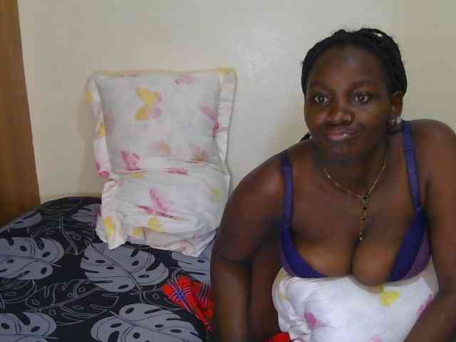 Desireeee-1 webcam