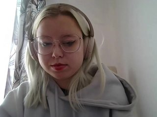 MaddieOrgasm Porn Show