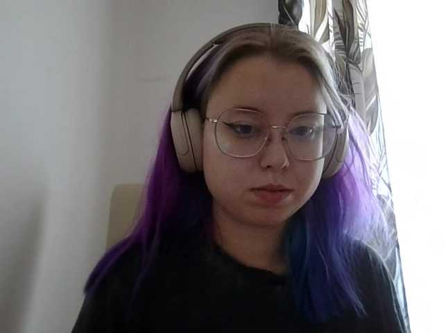 MaddieOrgasm live cam on BongaCams