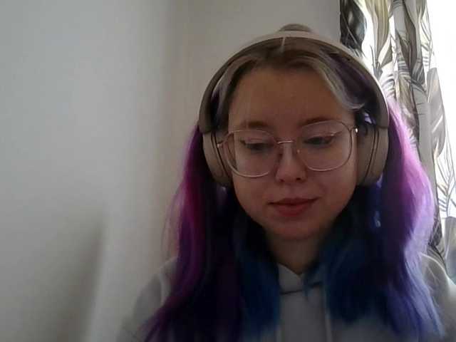 MaddieOrgasm live cam on BongaCams