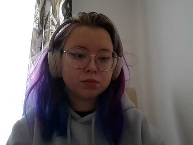 MaddieOrgasm live cam on BongaCams