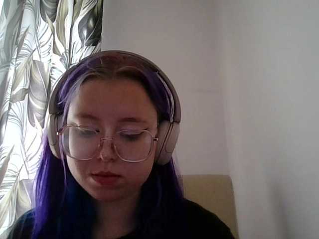 MaddieOrgasm live cam on BongaCams