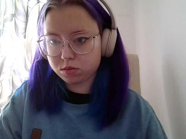 le modèle MaddieOrgasm est en webcam porno dans un show sur le site bongacams, il possède les tags suivants: White/Caucasian,Blonde,Shaved