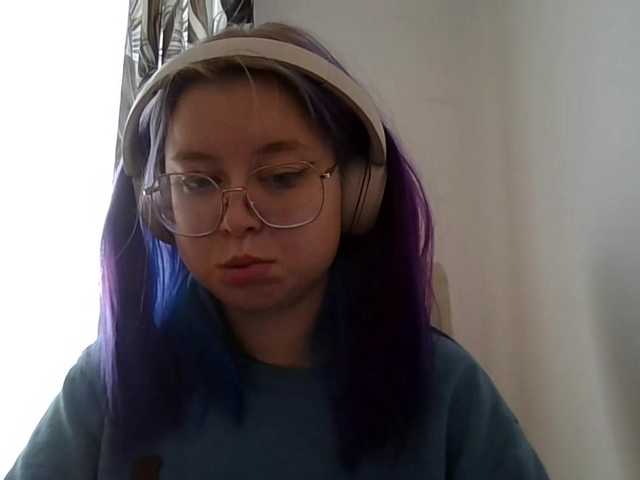 MaddieOrgasm live cam on BongaCams