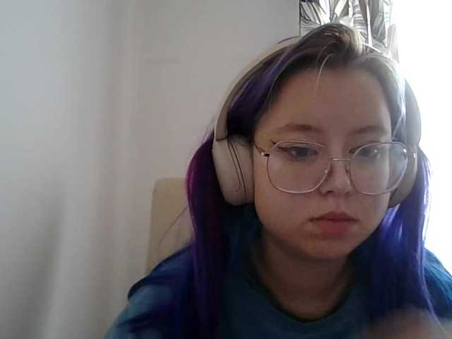 MaddieOrgasm live cam on BongaCams