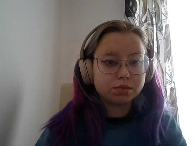 MaddieOrgasm live cam on BongaCams