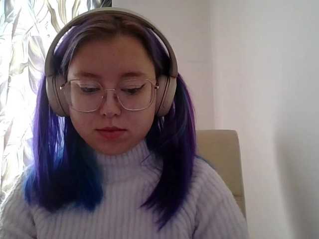 MaddieOrgasm live cam on BongaCams