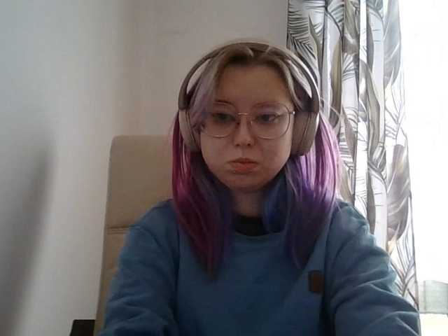 MaddieOrgasm live cam on BongaCams