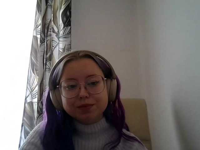 MaddieOrgasm live cam on BongaCams