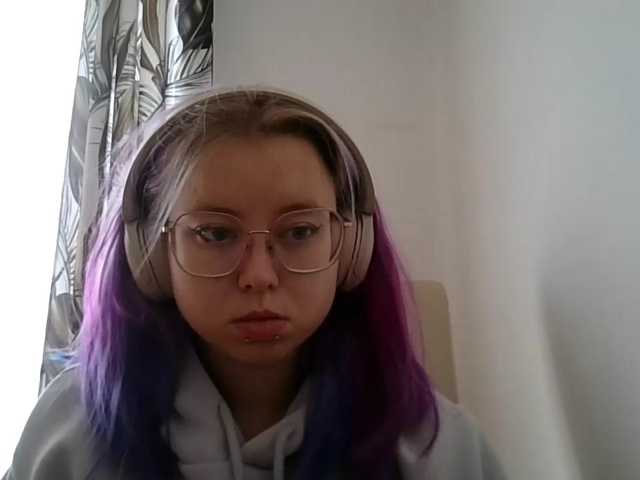 MaddieOrgasm live cam on BongaCams