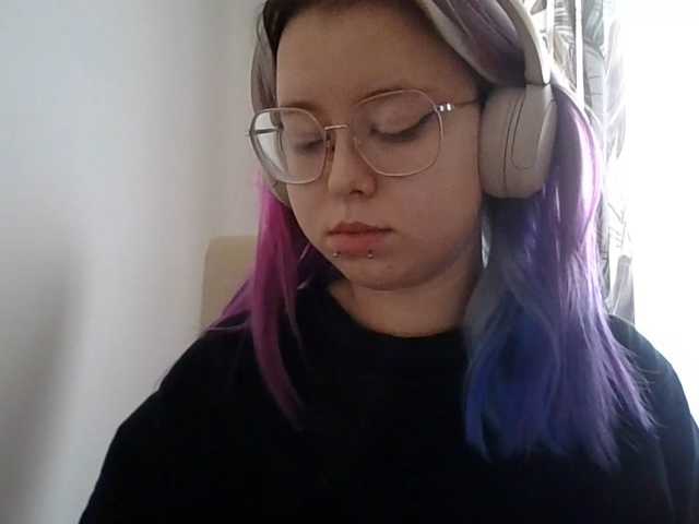 MaddieOrgasm live cam on BongaCams