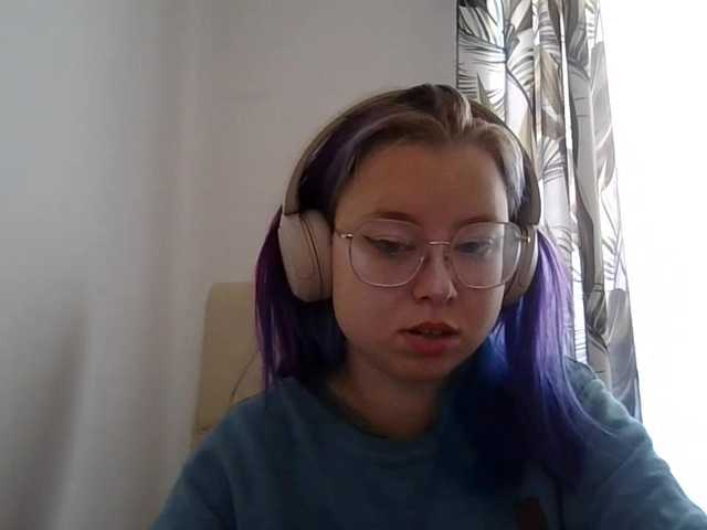 MaddieOrgasm live cam on BongaCams