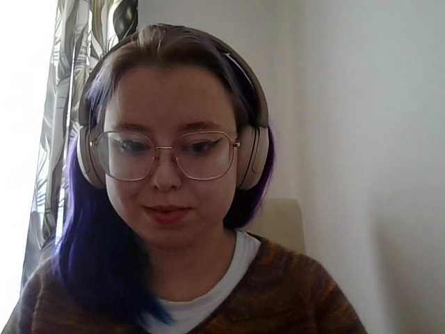 MaddieOrgasm live cam on BongaCams