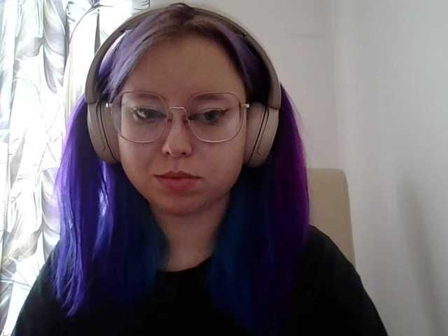MaddieOrgasm live cam on BongaCams