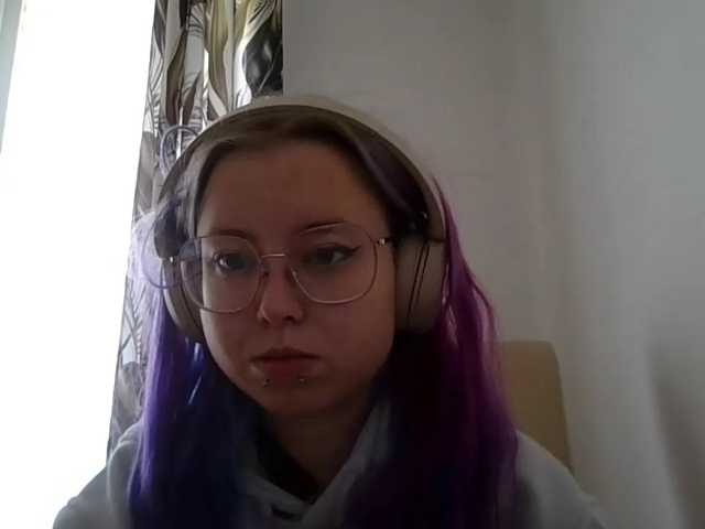 MaddieOrgasm live cam on BongaCams