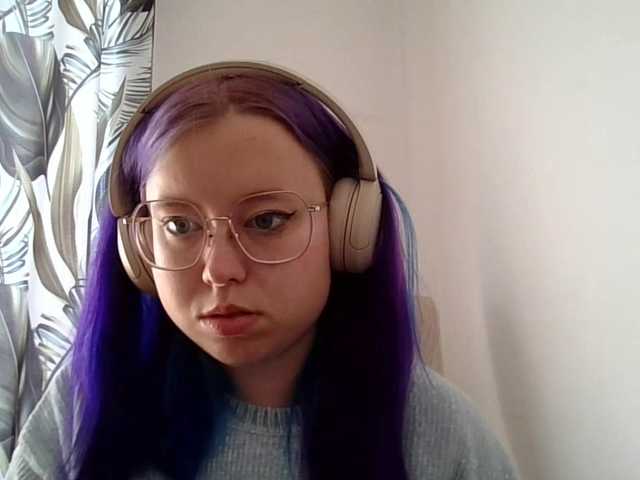 MaddieOrgasm live cam on BongaCams