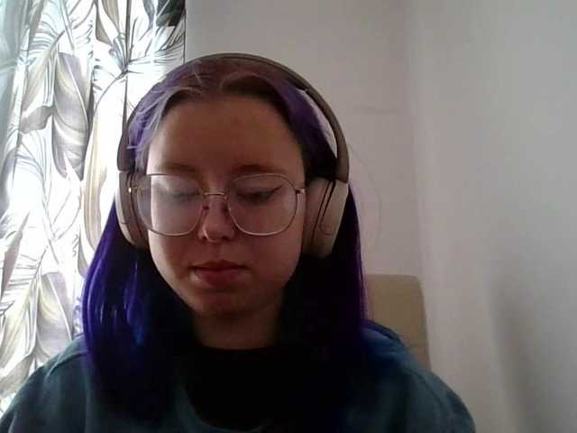 MaddieOrgasm live cam on BongaCams