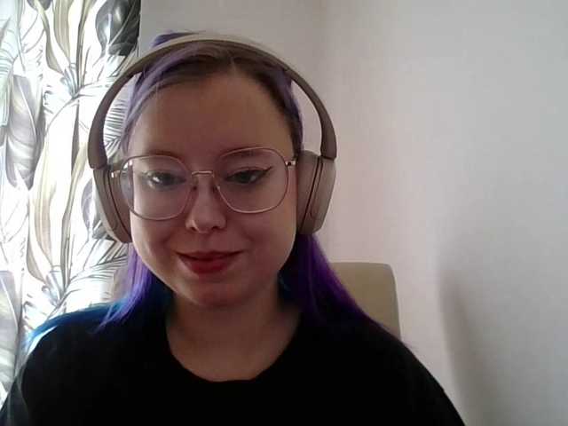 MaddieOrgasm live cam on BongaCams