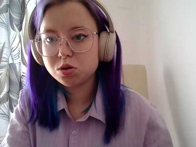 MaddieOrgasm live cam on BongaCams