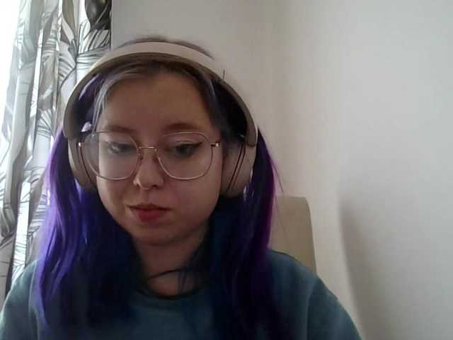 MaddieOrgasm live cam on BongaCams