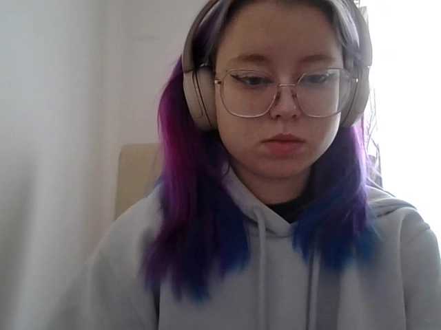 MaddieOrgasm live cam on BongaCams