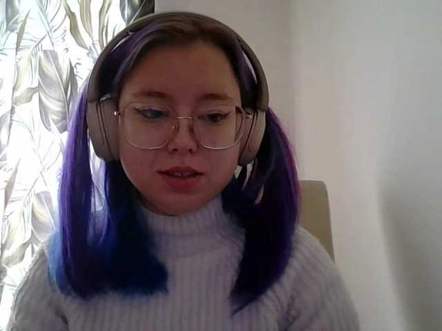 MaddieOrgasm live cam on BongaCams