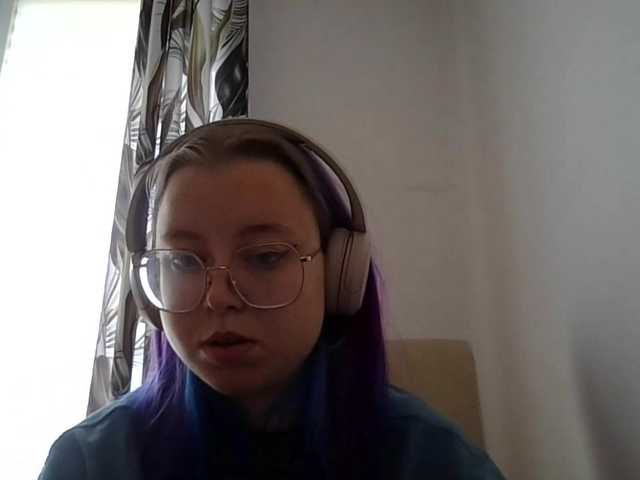 MaddieOrgasm live cam on BongaCams