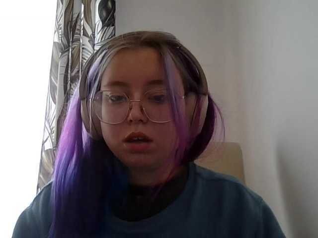 MaddieOrgasm live cam on BongaCams