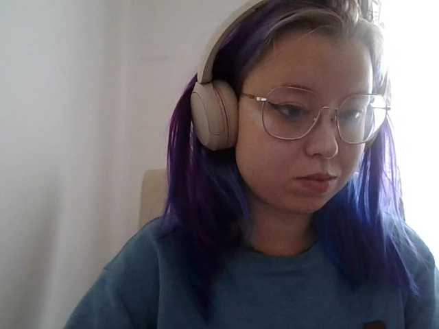 MaddieOrgasm live cam on BongaCams