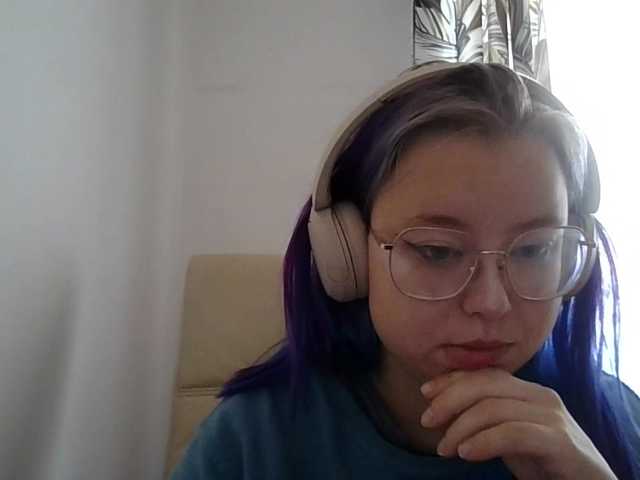 MaddieOrgasm live cam on BongaCams