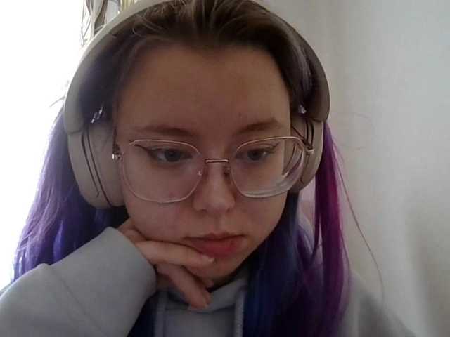 MaddieOrgasm live cam on BongaCams