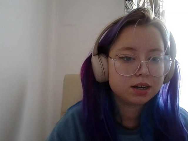 MaddieOrgasm live cam preview