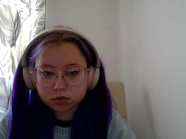 MaddieOrgasm live cam on BongaCams